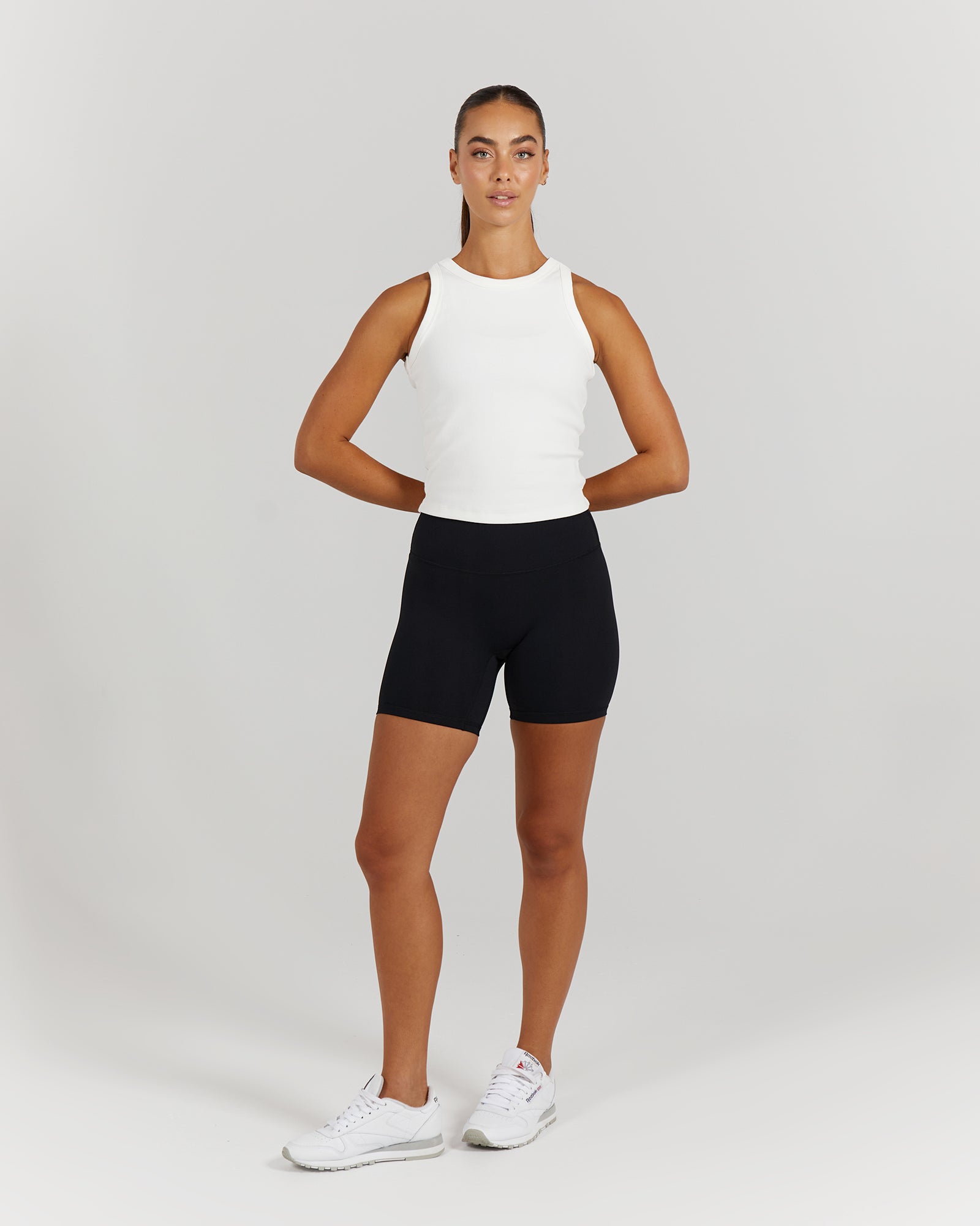 Amazoniasale Tshirts & Singlets Quorra